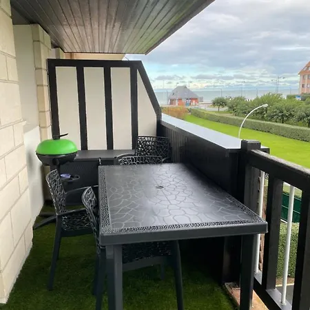 Terrasse Vue 아파트 *
